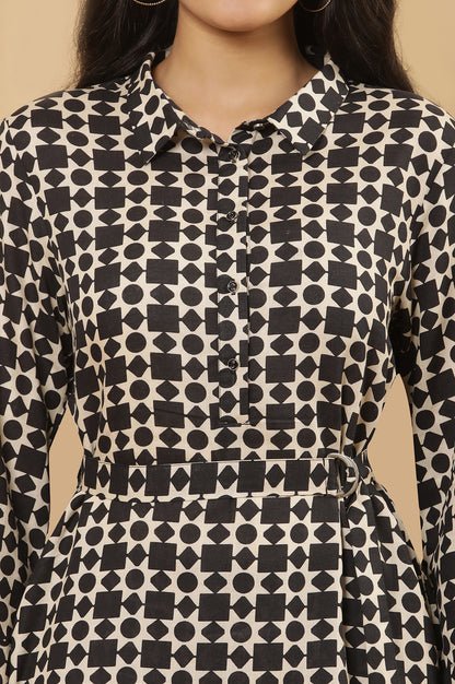 White And Black Geometric Printed Top And Trouser Set - Image 3